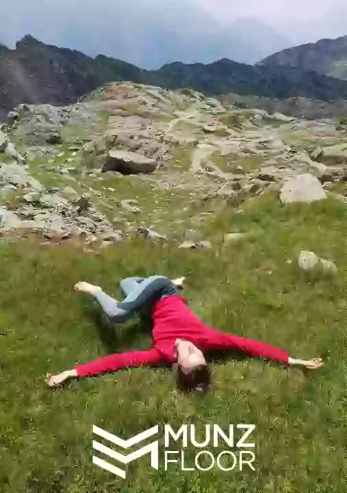 Photo de Margot posture matsyendra